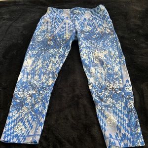90 degree blue/fun leggings